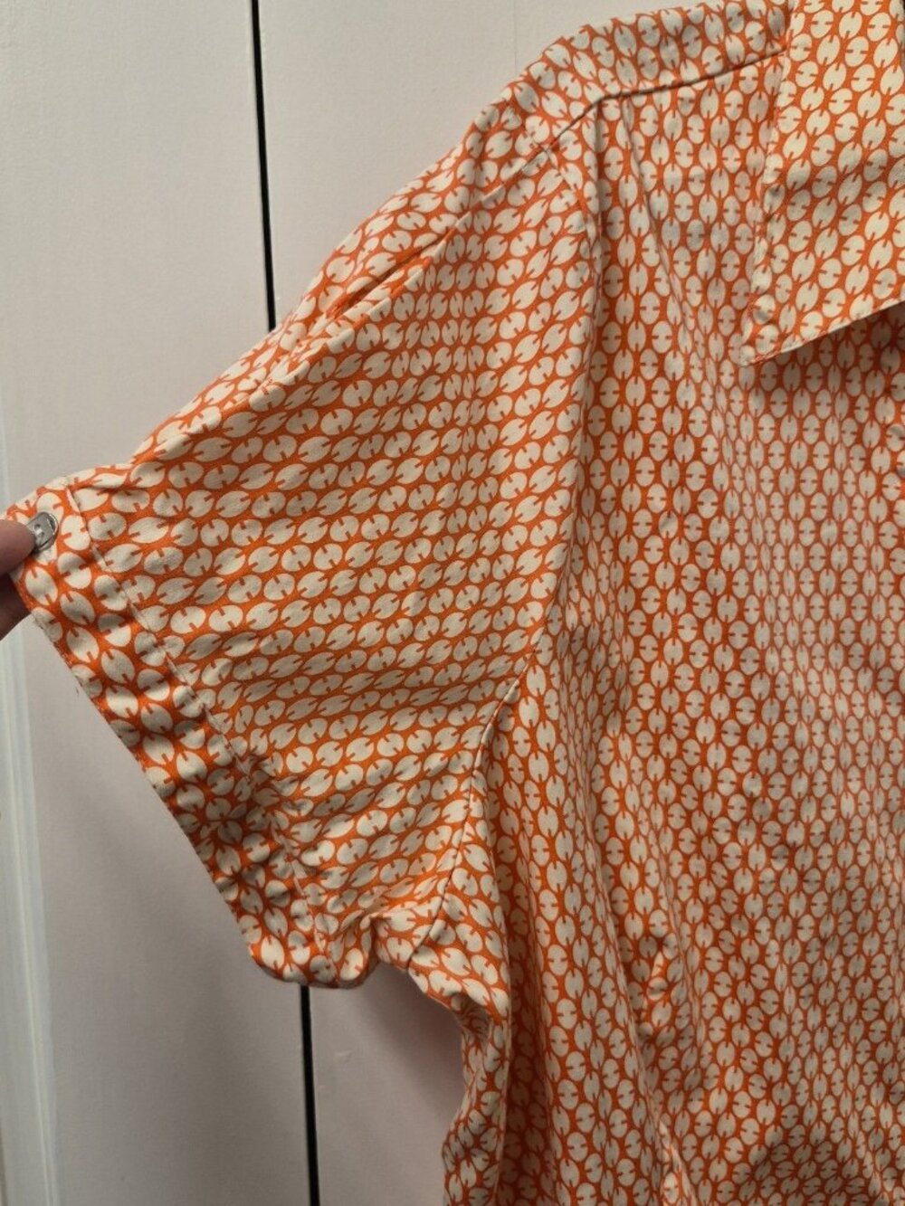 Avenue Stretch Cotton Blouse Size 26 (4X) Peach and Cream Short Sleeve - Picture 4 of 8